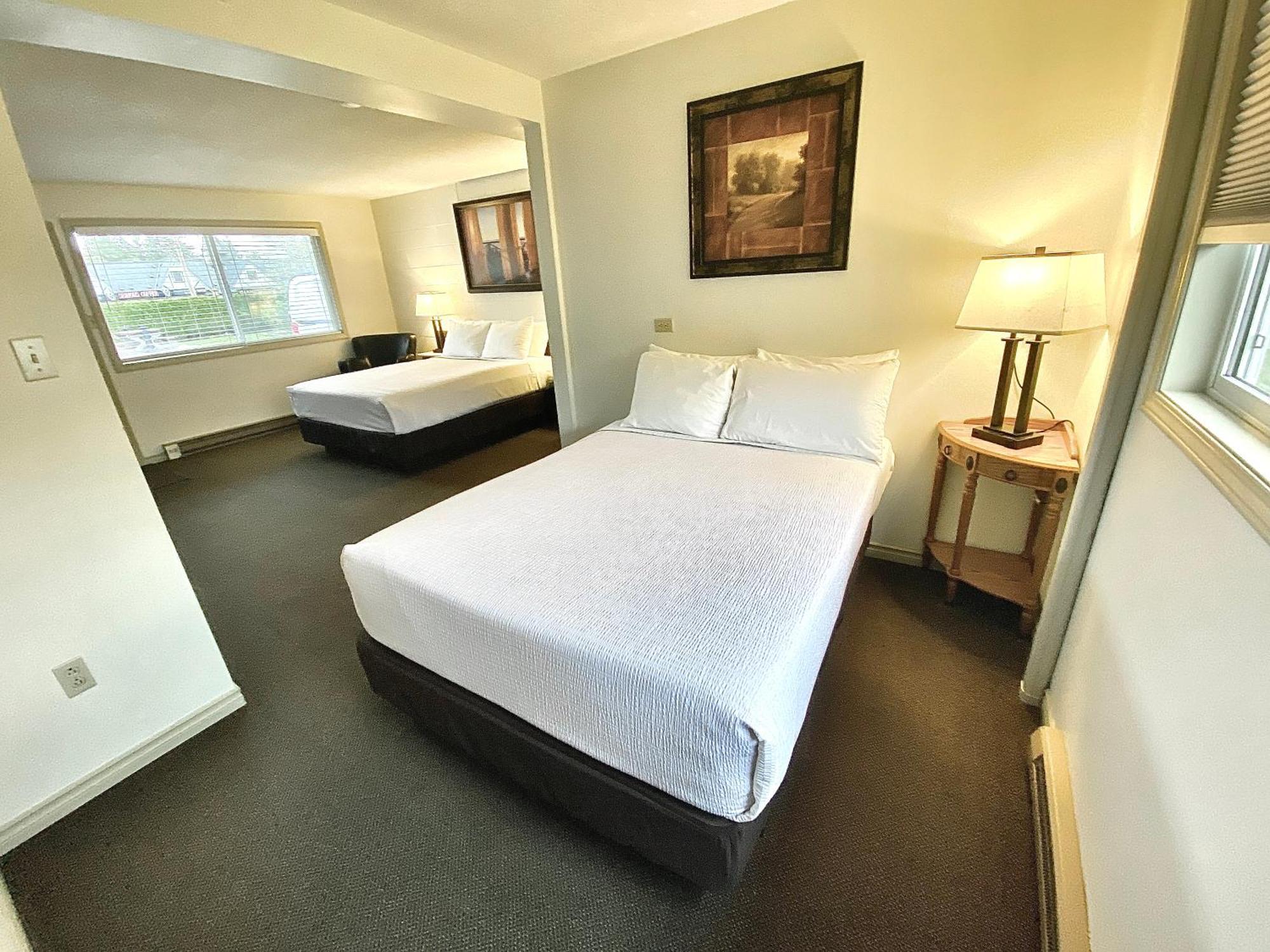 Arbutus Grove Motel Parksville Ngoại thất bức ảnh